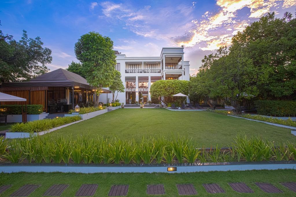 Aruntara Riverside Boutique Hotel -Sha Extra Plus Chiang Mai Exterior foto